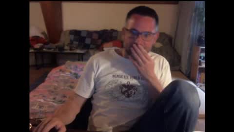 supersquirrel81 online show from April 12, 2026, 4:56 pm