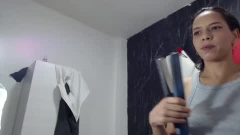 Snapshot of susanleroy chatting on December 28, 2024, 4:30 pm susanleroy online show from December 28, 2024, 4:30 pm