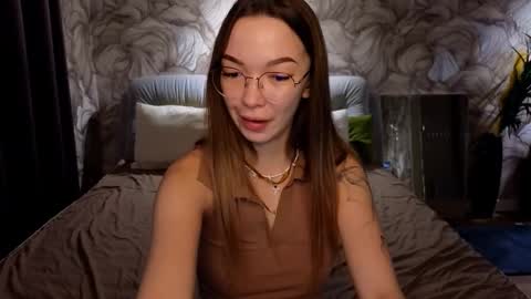 susannjohnson online show from October 19, 2025, 12:44 am