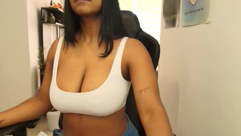 Susan Rhodes online show from November 23, 2025, 1:00 pm