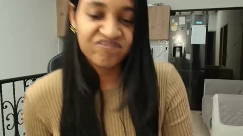 Susan Rhodes online show from March 22, 2026, 3:10 am