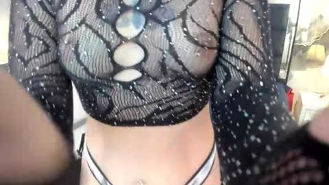 Snapshot of susanvilla chatting on April 20, 2026, 7:48 pm susanvilla online show from April 20, 2026, 7:48 pm