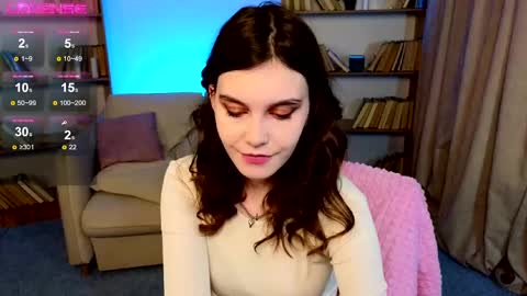 Susie online show from February 18, 2025, 1:32 am