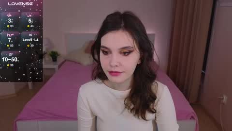 Susie online show from February 28, 2025, 1:26 am