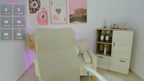 Sussan Monroe online show from March 19, 2026, 12:42 pm