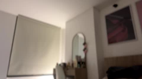 Snapshot of sussanf_ chatting on February 5, 2025, 12:53 am  Susy  online show from February 5, 2025, 12:53 am