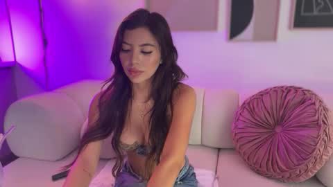 Snapshot of sussanf_ chatting on May 30, 2026, 9:34 pm Susy online show from May 30, 2026, 9:34 pm