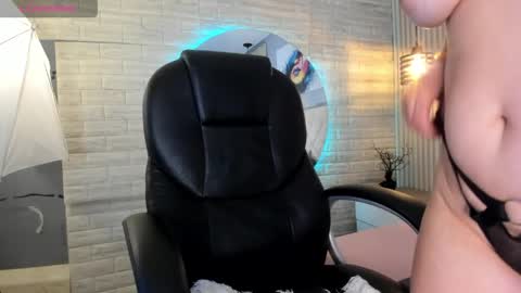   online show from May 11, 2026, 4:04 pm