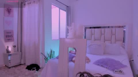 Snapshot of sussy_bell_ chatting on April 24, 2026, 9:50 pm sussy_bell_ online show from April 24, 2026, 9:50 pm