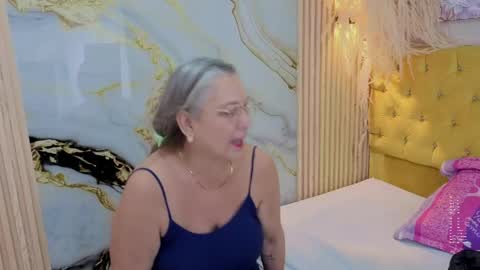 Snapshot of sussy_perez_ chatting on May 18, 2026, 4:18 am Sussy online show from May 18, 2026, 4:18 am