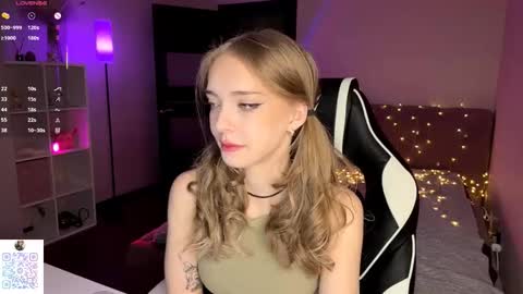 Jessica online show from December 22, 2025, 7:55 pm