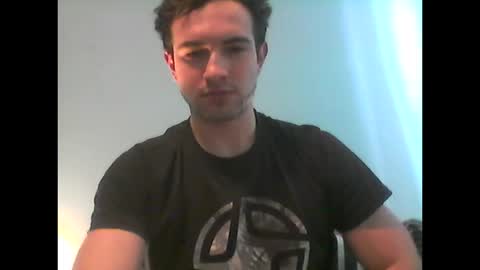 Snapshot of sutromaxx chatting on October 16, 2025, 4:41 pm Maximus online show from October 16, 2025, 4:41 pm