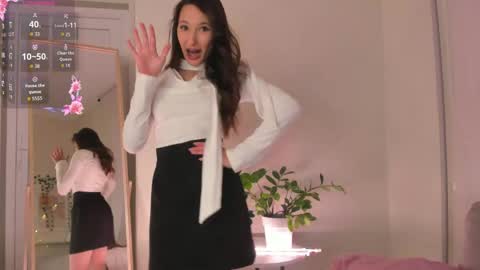 Hey Im Suzane online show from March 17, 2026, 2:49 am