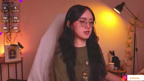 Snapshot of suzumi_ chatting on October 13, 2025, 2:55 am Jadde  online show from October 13, 2025, 2:55 am
