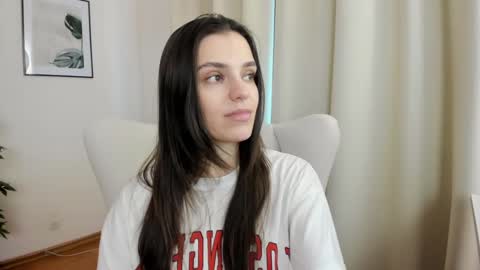 Suzy  next stream  Thursday Friday Saturday online show from January 23, 2025, 5:45 am