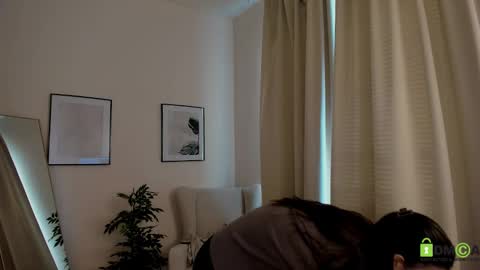 Suzy  next stream  Thursday Friday Saturday online show from February 1, 2025, 8:08 am