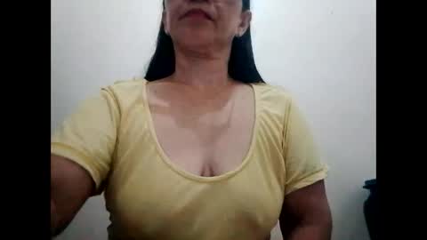 suzzie_hot online show from February 10, 2025, 8:42 pm