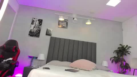 Sven online show from March 2, 2026, 7:43 pm