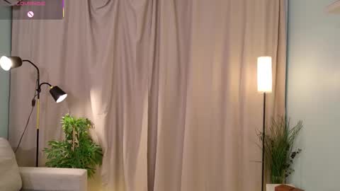 swa1_lee online show from October 20, 2025, 2:06 pm