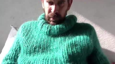 sweaterboy666 online show from February 12, 2025, 11:07 am