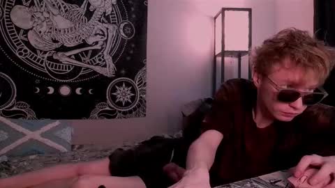 sweaties3 online show from February 1, 2026, 11:42 am