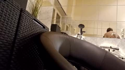 Snapshot of sweaty_hairy_cocks chatting on March 1, 2025, 3:53 am sweaty_hairy_cocks online show from March 1, 2025, 3:53 am