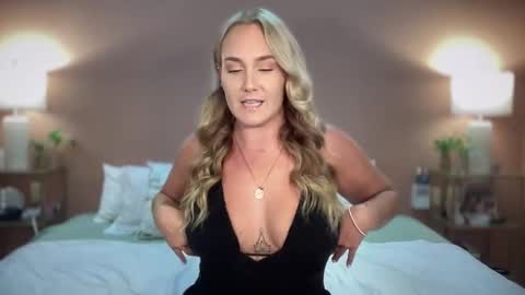 Swedish Candii online show from February 7, 2026, 1:20 am