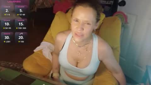 Snapshot of sweeetttea chatting on June 9, 2026, 9:26 pm sweeetttea online show from June 9, 2026, 9:26 pm