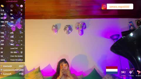 sweet01_ online show from June 9, 2026, 7:47 pm