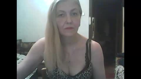 Snapshot of sweet4blonde67 chatting on January 29, 2025, 5:56 pm sweet4blonde67 online show from January 29, 2025, 5:56 pm