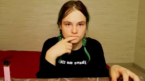 Snapshot of sweet4t chatting on October 2, 2025, 5:47 am Haeyang Torry online show from October 2, 2025, 5:47 am