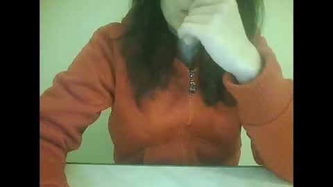 sweet4y0u online show from December 17, 2025, 8:42 am