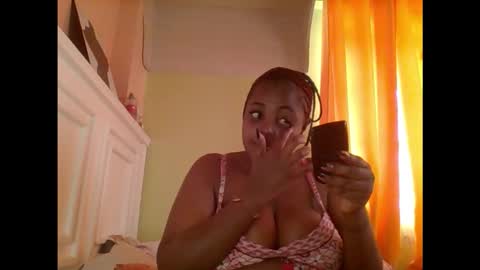 sweet52537 online show from October 9, 2025, 7:06 am