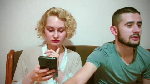 BredEmiliya online show from January 15, 2025, 2:17 am