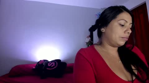 Snapshot of sweet__evil_ chatting on December 26, 2024, 11:24 pm sweet online show from December 26, 2024, 11:24 pm