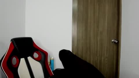 Snapshot of sweet__suck69bitch chatting on February 17, 2025, 3:04 am sweet__suck69bitch online show from February 17, 2025, 3:04 am