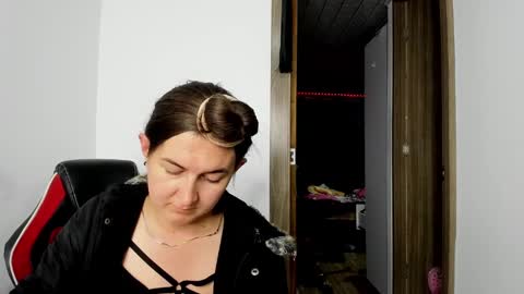 Snapshot of sweet__suck69bitch chatting on March 7, 2025, 6:24 am sweet__suck69bitch online show from March 7, 2025, 6:24 am