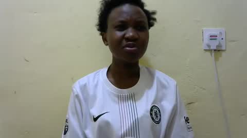 Silvia online show from October 19, 2025, 11:00 am