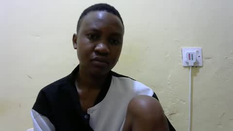 Silvia online show from November 26, 2025, 2:45 am