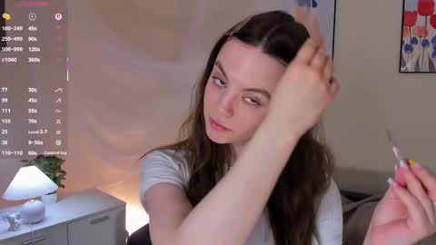 Snapshot of sweet_and_flirt chatting on February 20, 2026, 7:10 am Alice online show from February 20, 2026, 7:10 am