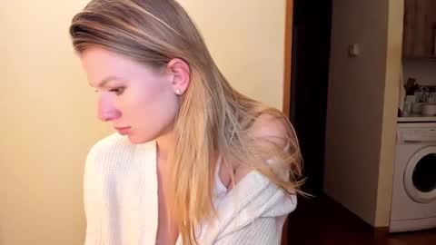 Ann - your sweet girl online show from January 6, 2026, 7:50 pm