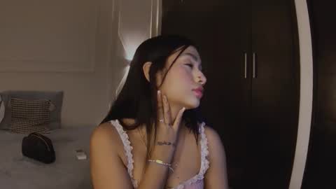 sweet Ayshel online show from December 20, 2025, 5:25 am