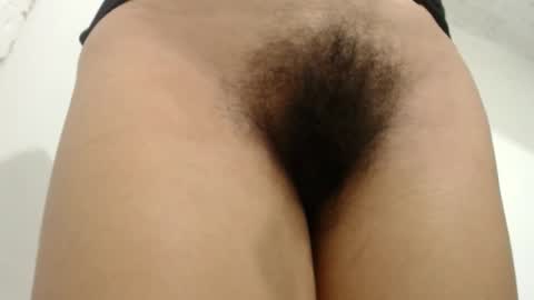 Snapshot of sweet_barbiiee chatting on February 16, 2025, 2:42 am Barbara online show from February 16, 2025, 2:42 am