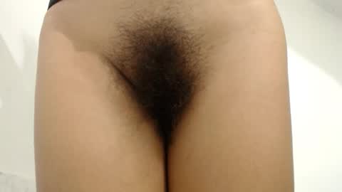 Snapshot of sweet_barbiiee chatting on February 22, 2025, 5:44 am Barbara online show from February 22, 2025, 5:44 am