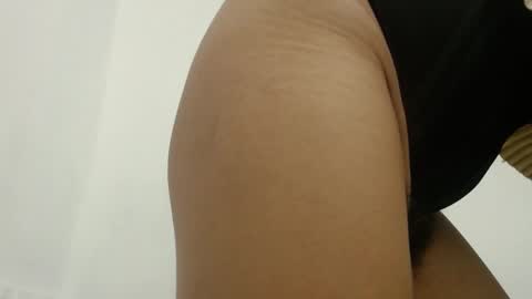 Snapshot of sweet_barbiiee chatting on February 26, 2025, 3:21 am Barbara online show from February 26, 2025, 3:21 am