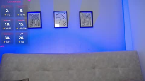 Bella Valery online show from November 17, 2025, 10:37 pm