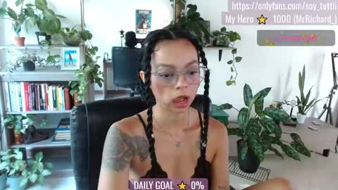 Tutti  online show from May 20, 2026, 2:56 pm