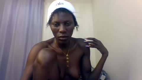 Snapshot of sweet_boboh chatting on June 8, 2026, 2:23 am Lilma online show from June 8, 2026, 2:23 am