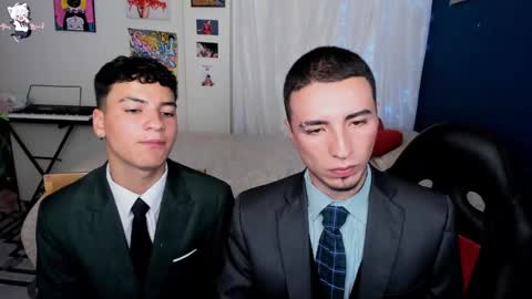 Snapshot of sweet_boys_xx chatting on March 5, 2025, 12:00 pm CristianBrayan PVT OPEN online show from March 5, 2025, 12:00 pm