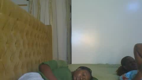 Camila online show from October 27, 2025, 12:20 pm